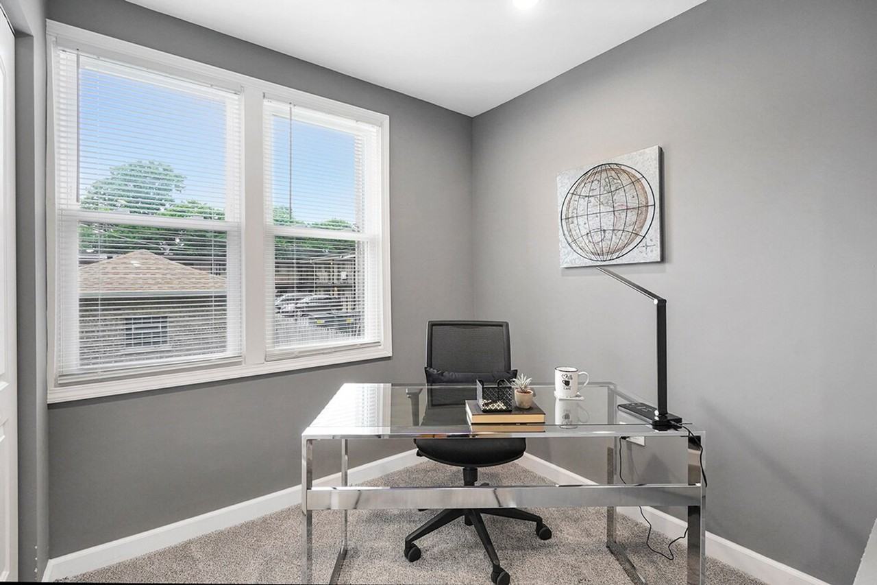 8128 S King Dr #1298094P - Photo 7 of 24