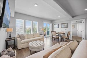 featured image of 624 E 32nd St