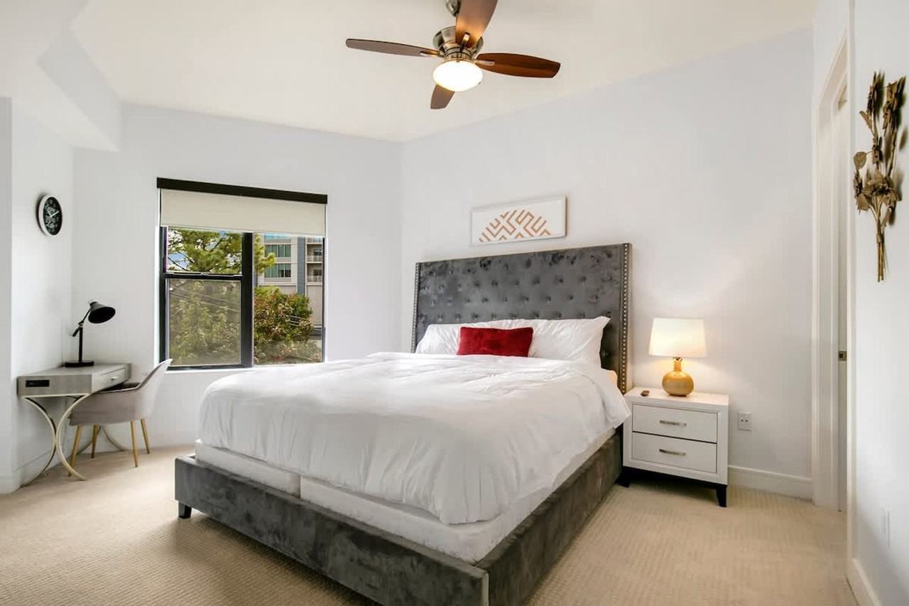 Bowen St #1297788P - Photo 5 of 46