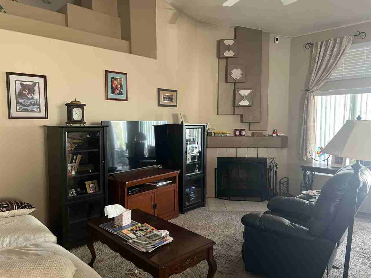 841 Rusty Anchor Way - Photo 4 of 17