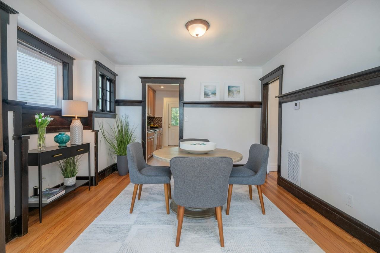 21 Claremont Ave #2 - Photo 4 of 24