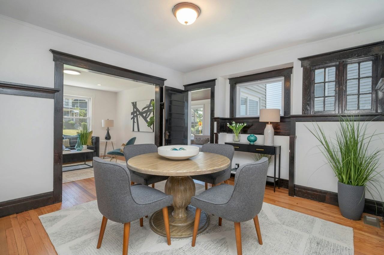 21 Claremont Ave #2 - Photo 5 of 24