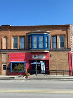 featured image of 118 N Main St