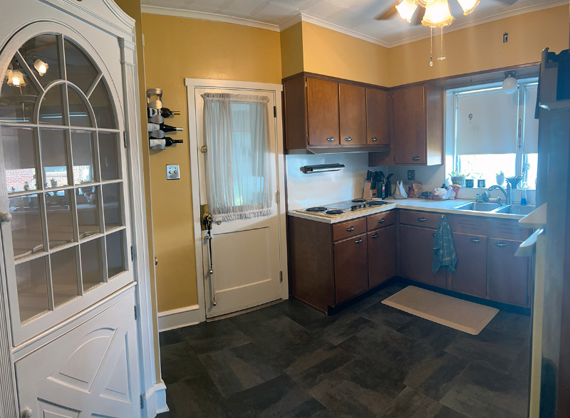 2409 Spring St - Photo 3 of 20