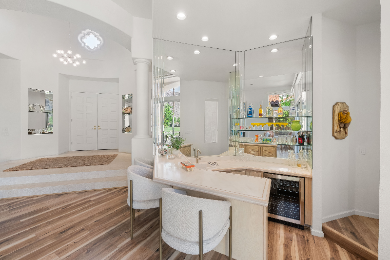 54100 Riviera - Photo 5 of 22