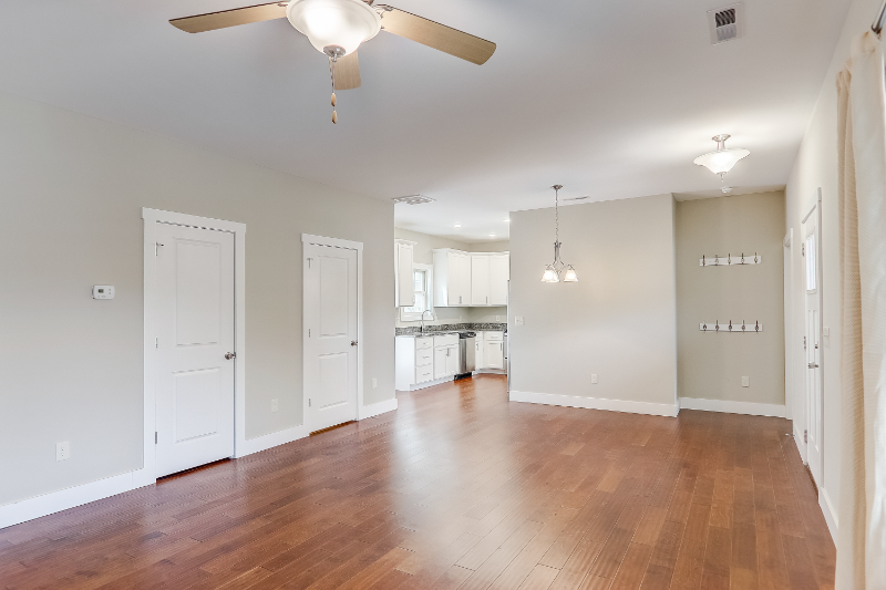 29 Wheeler Rd - Photo 4 of 20