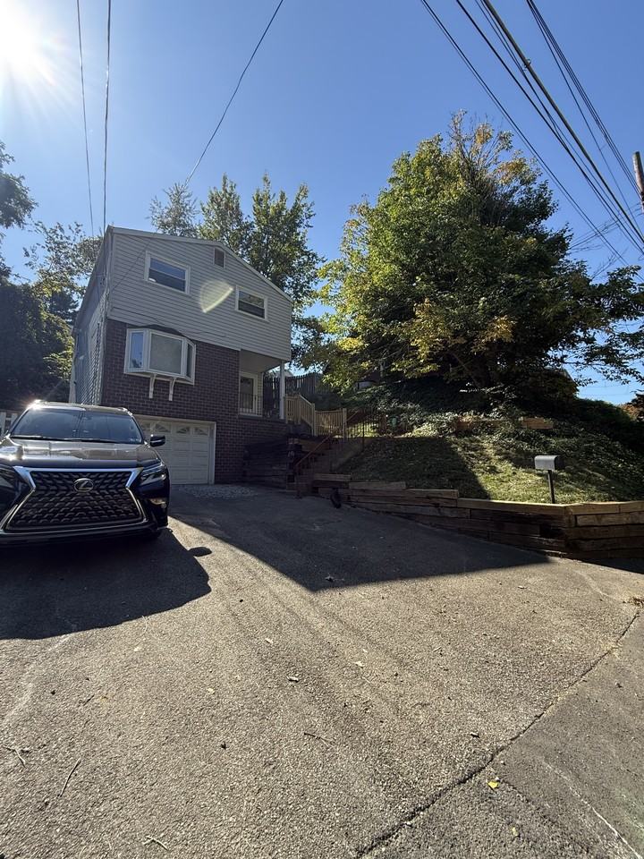 1835 Homestead Duquesne Rd #NA - Photo 2 of 14