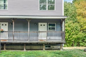 featured image of 114 Cove Rd #6