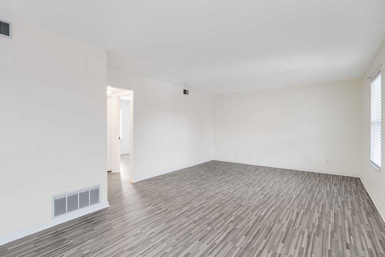 The Montleone Apartments - Photo 2 of 23