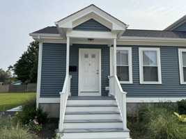 featured image of 33 Hoppin Ave #33