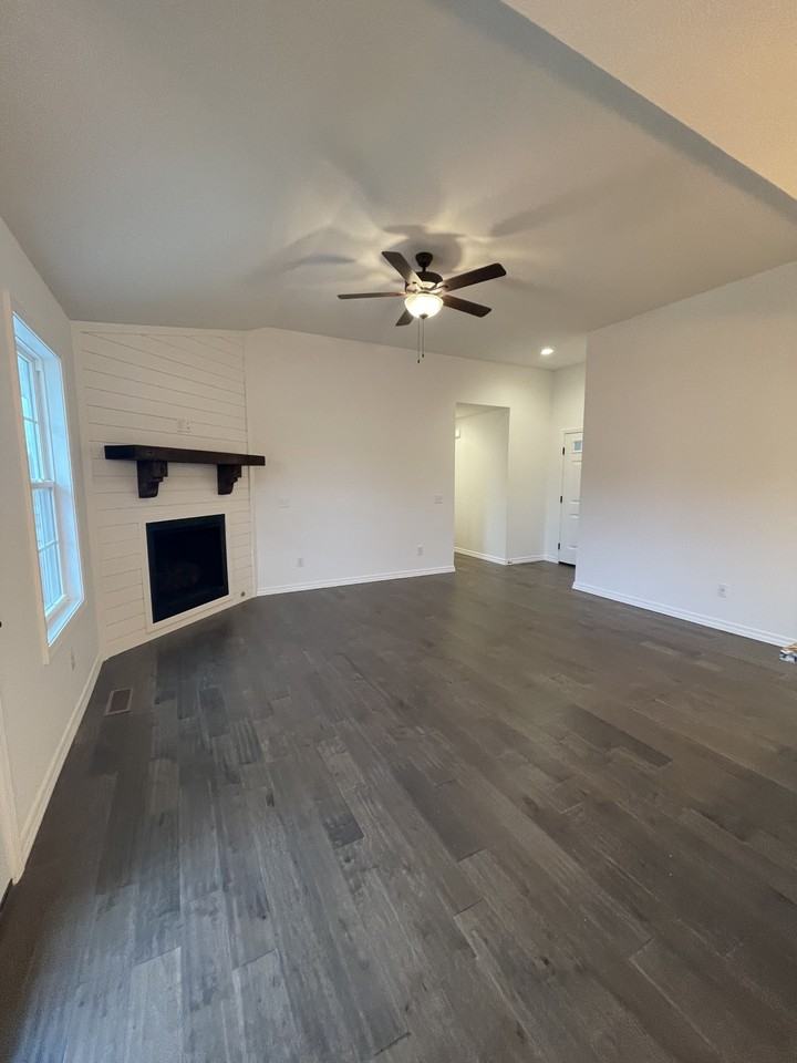 1003 S Meteor Ave #NA - Photo 4 of 10