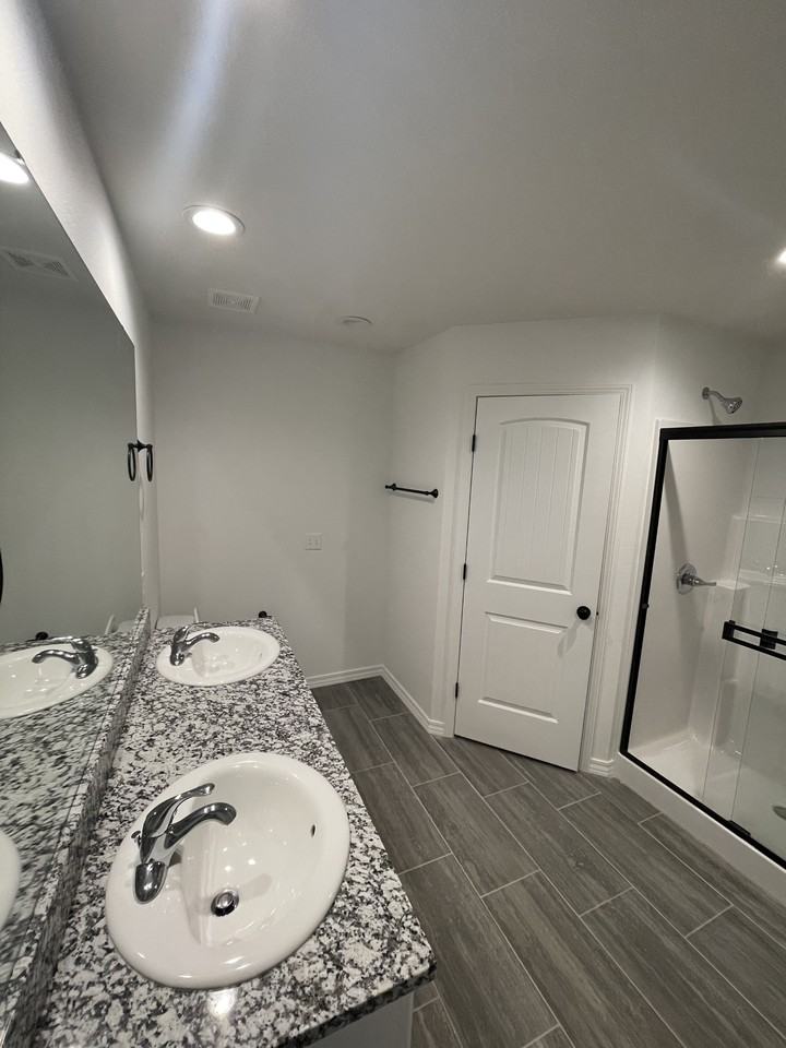 1003 S Meteor Ave #NA - Photo 7 of 10