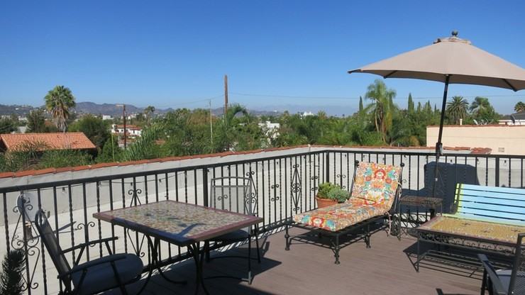 366 N Curson Ave - Photo 5 of 6