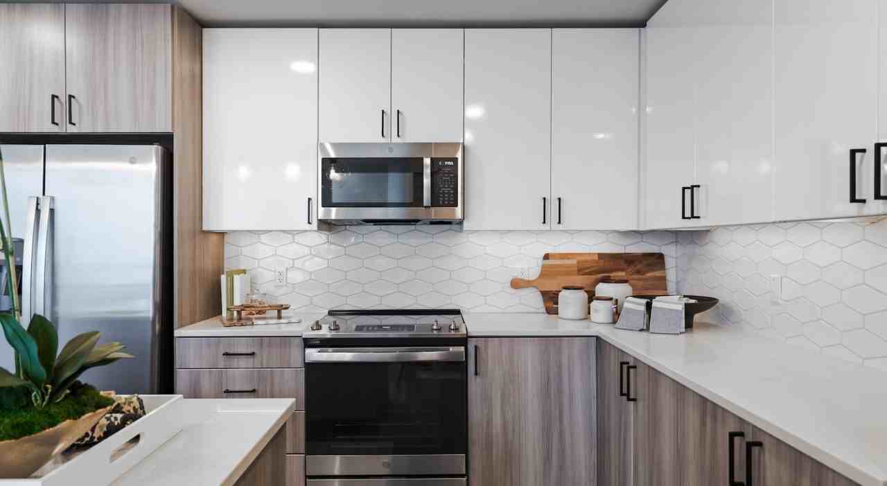 Commerce Street - Photo 3 of 7