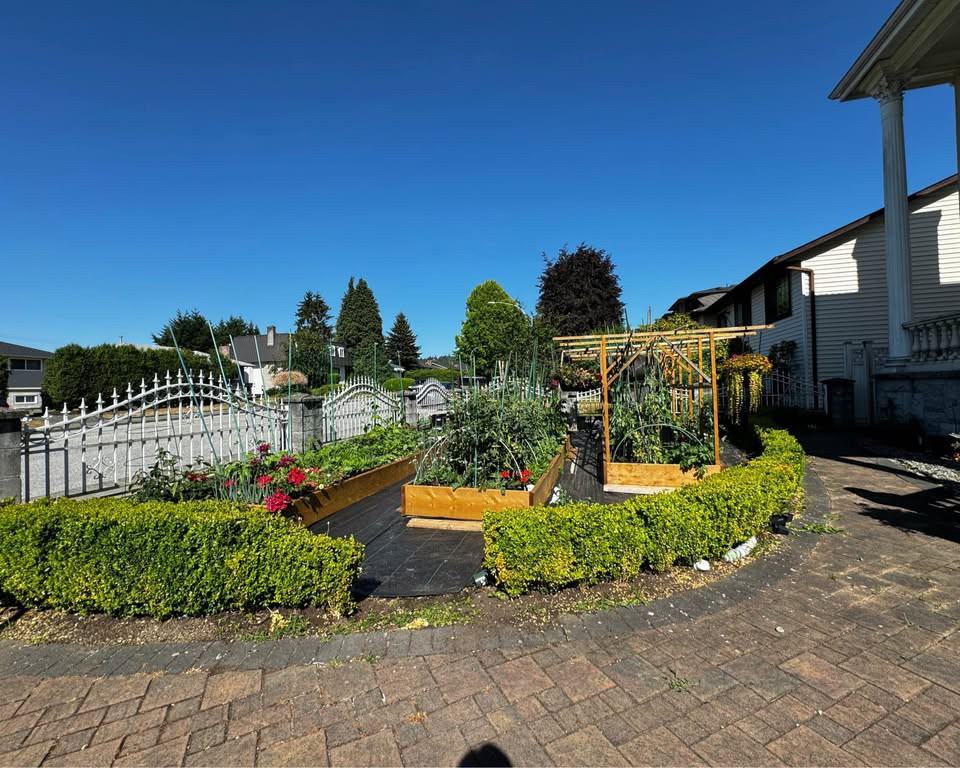 6551 Curtis St - Photo 3 of 13