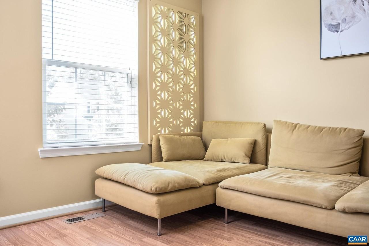 2358 Jersey Pine Rdg - Photo 7 of 31