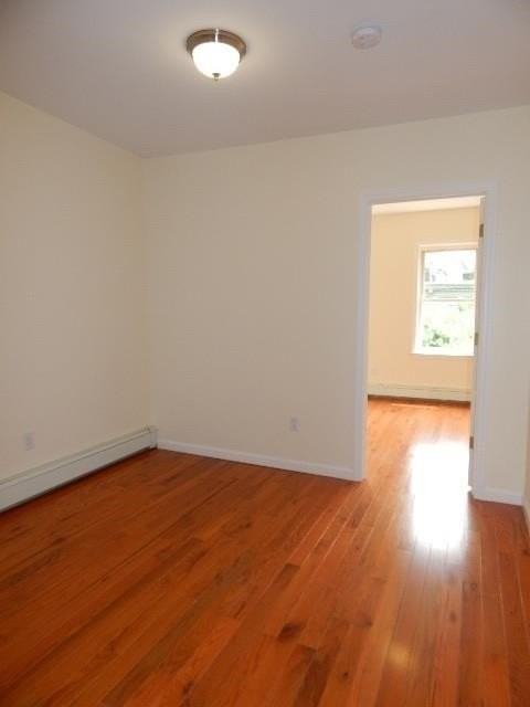 230 5th St #2 - Photo 3 of 9