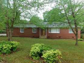 127 N Wildwood Dr - Photo 1 of 1