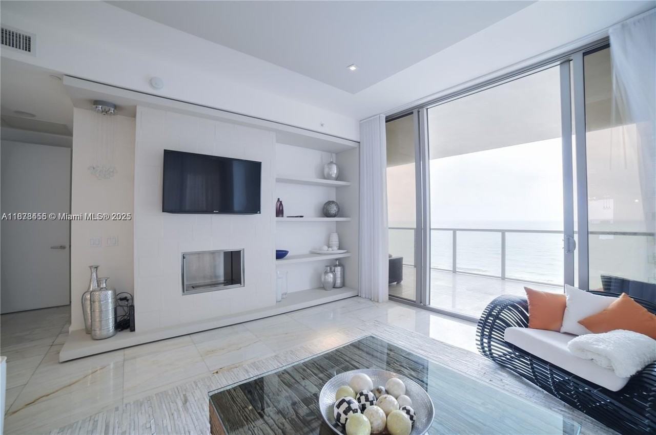 9705 Collins Ave #1204N - Photo 6 of 18