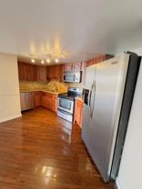 800 Parkview Dr #611 - Photo 1 of 1