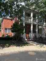 featured image of 33 Central Square Park