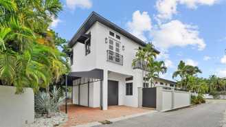 324 Siesta Dr - Photo 1 of 1
