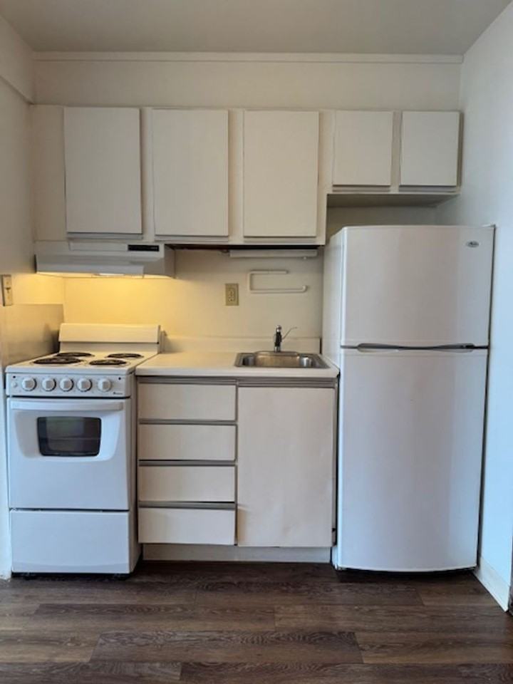 Hudson Heights - Photo 4 of 24