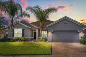 featured image of 3925 Green Sabal Dr