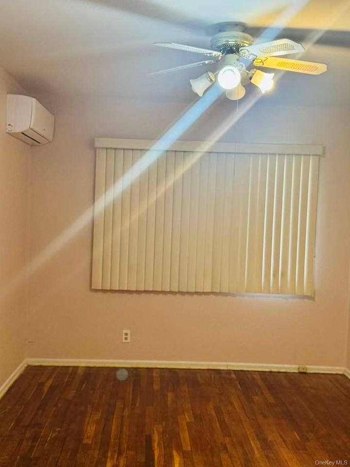 19928 24th Ave - Photo 3 of 12