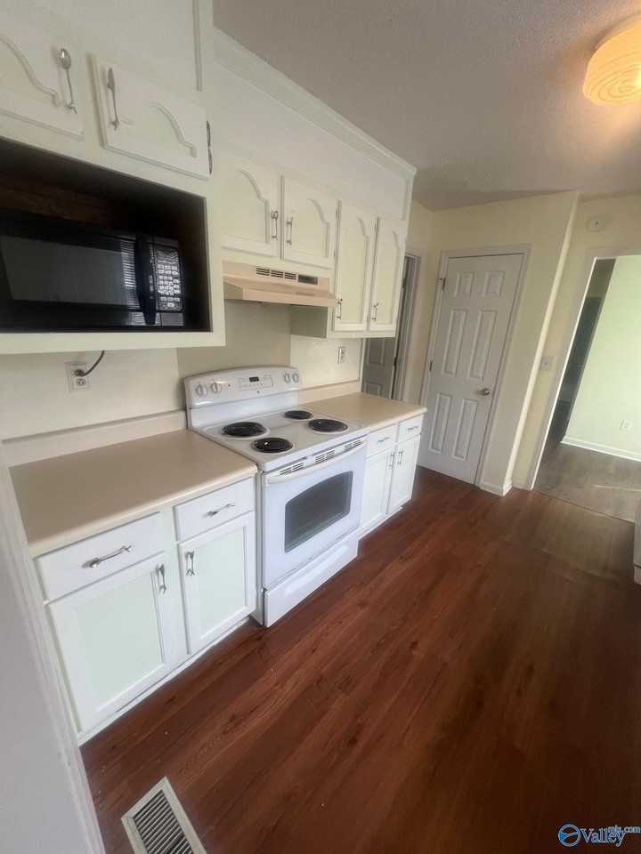 106 January Blvd - Photo 5 of 21