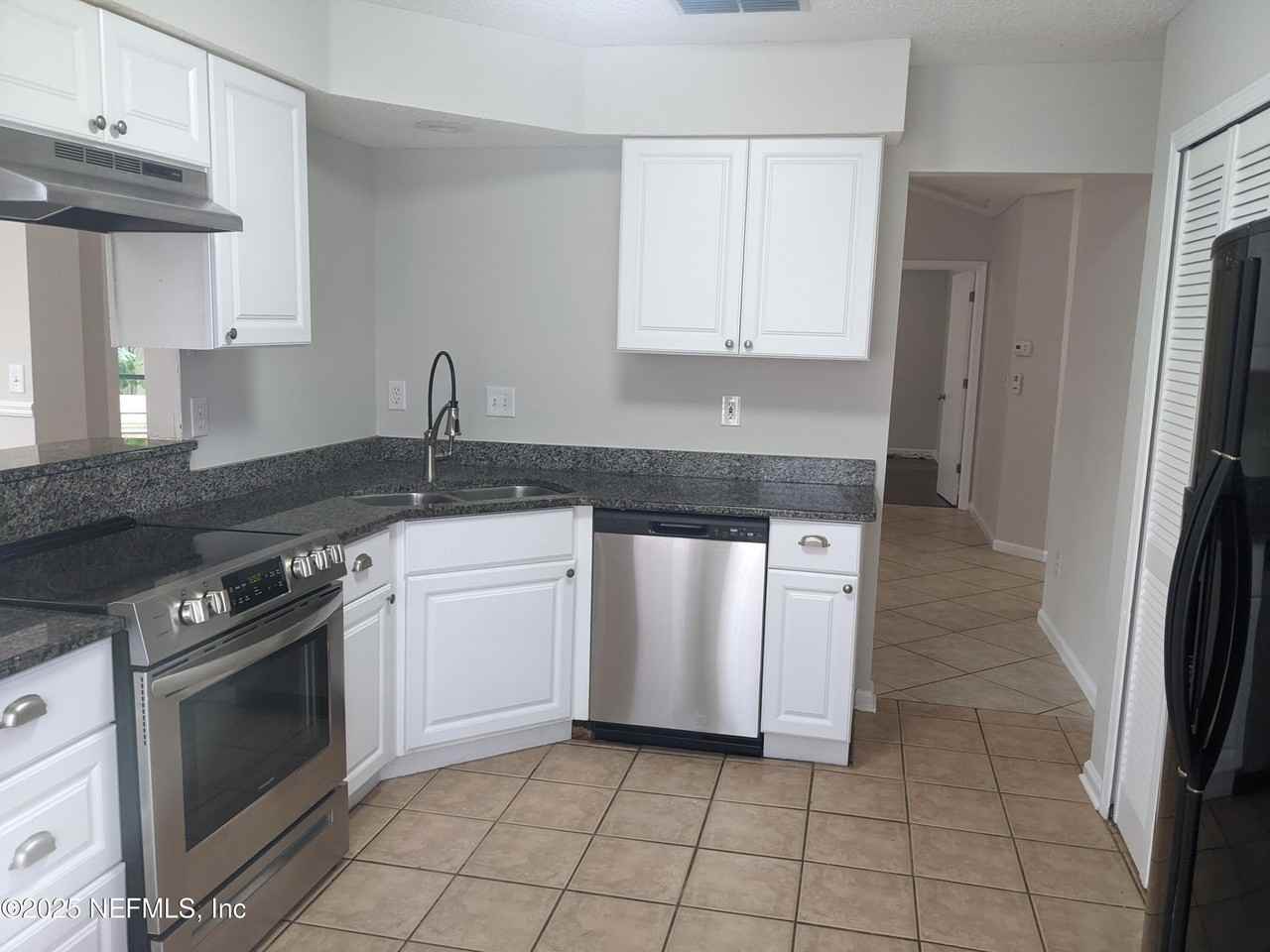 13576 Capistrano Drive South - Photo 6 of 13