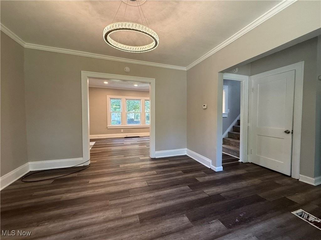 1176 Winston Rd - Photo 7 of 19