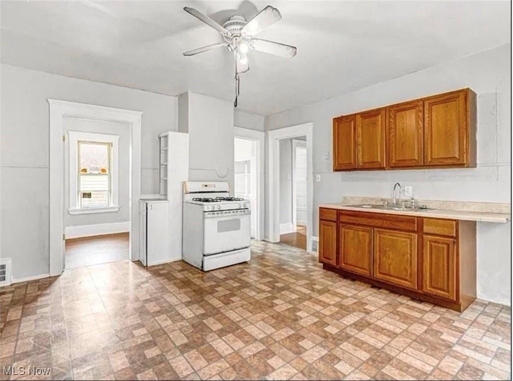 3635 E 49th St Unit Up #UP - Photo 2 of 14