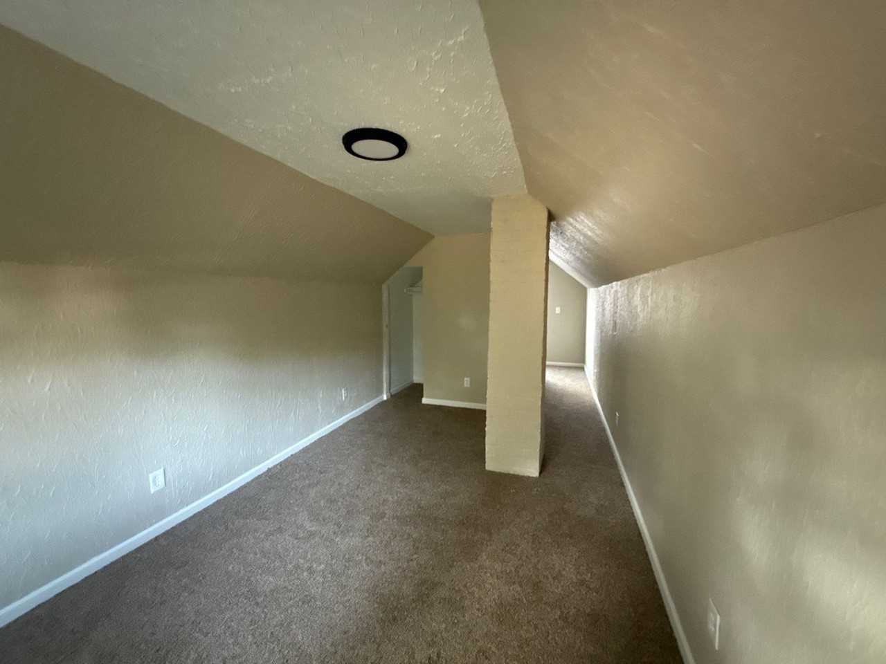 16255 Lilac St - Photo 6 of 7