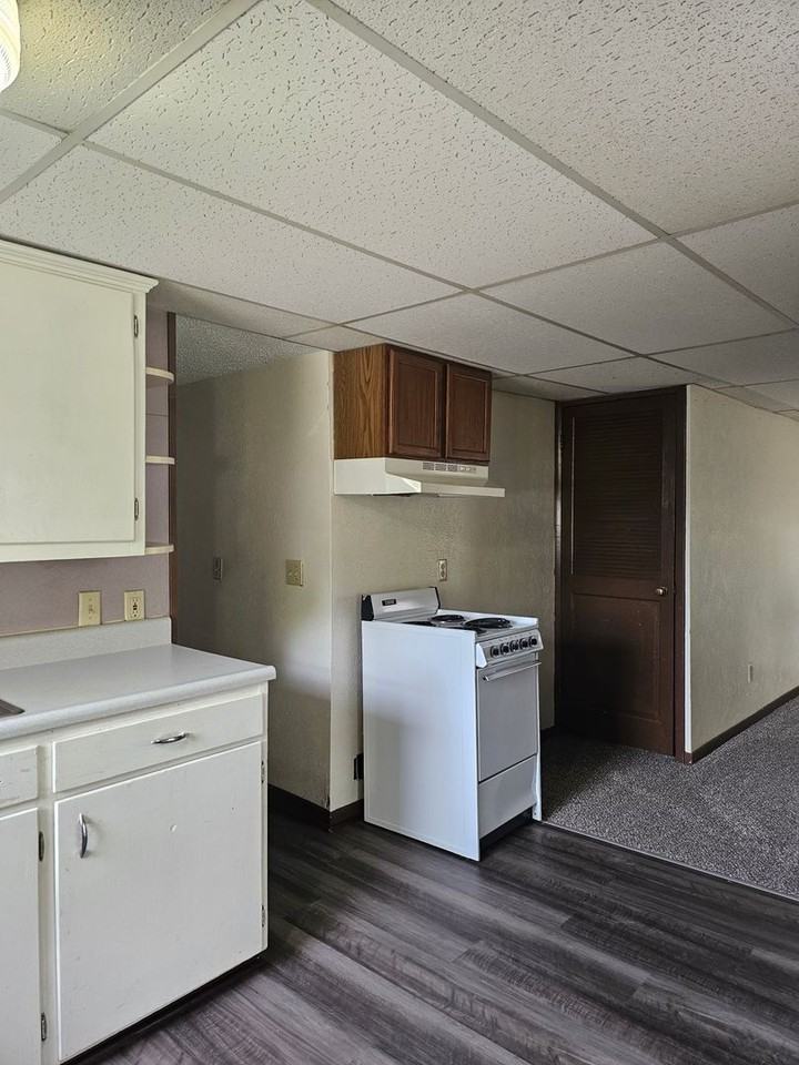 108 Ordway Ave - Photo 4 of 7