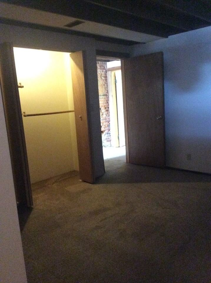 514-516 ½ N 9th Street - Photo 7 of 50