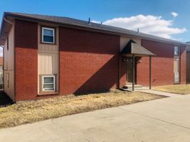 featured image of 903 Windwood Dr #A