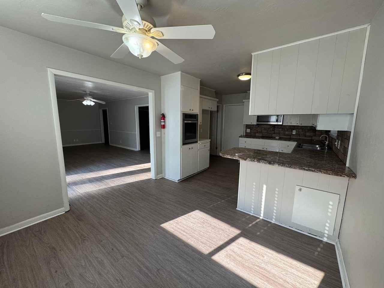 1525 S 122nd East Ave - Photo 6 of 20