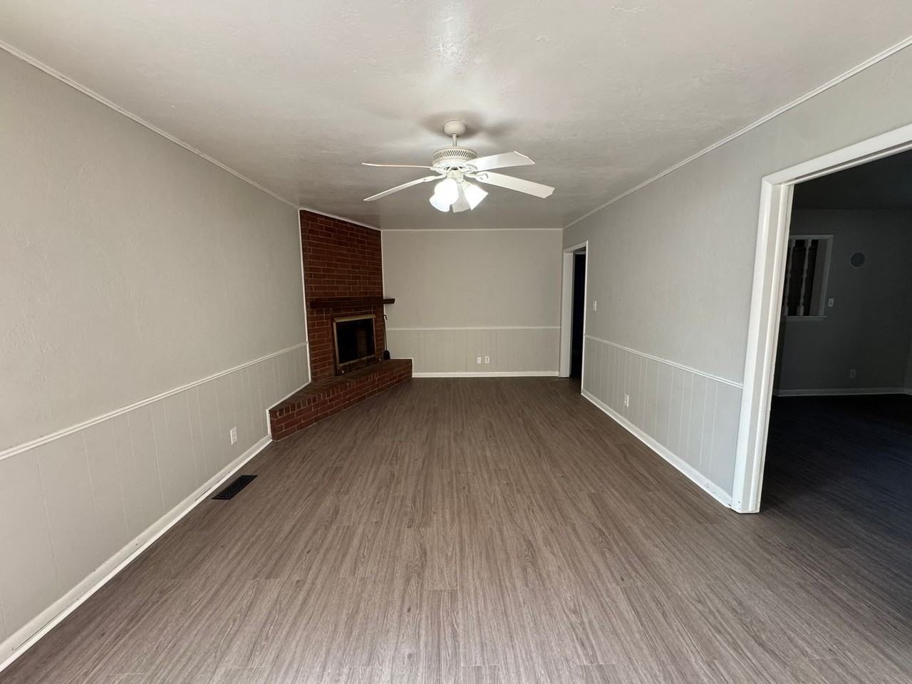 1525 S 122nd East Ave - Photo 7 of 20