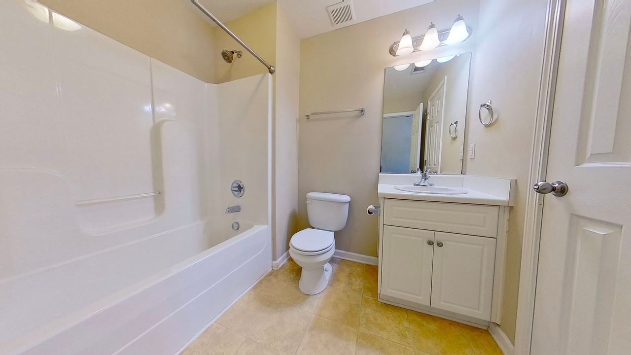 1739 Elizabeth St - Photo 7 of 20