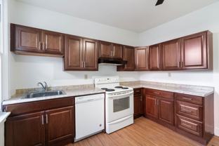2011 Jane St - Photo 1 of 1