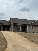 518 Valley Dr - Photo 1 of 1