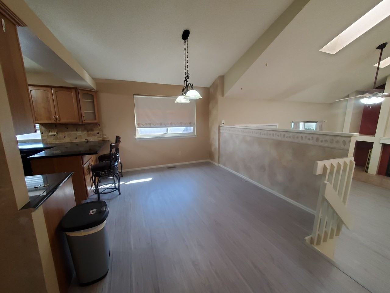 8385 Freemantle Dr - Photo 3 of 14