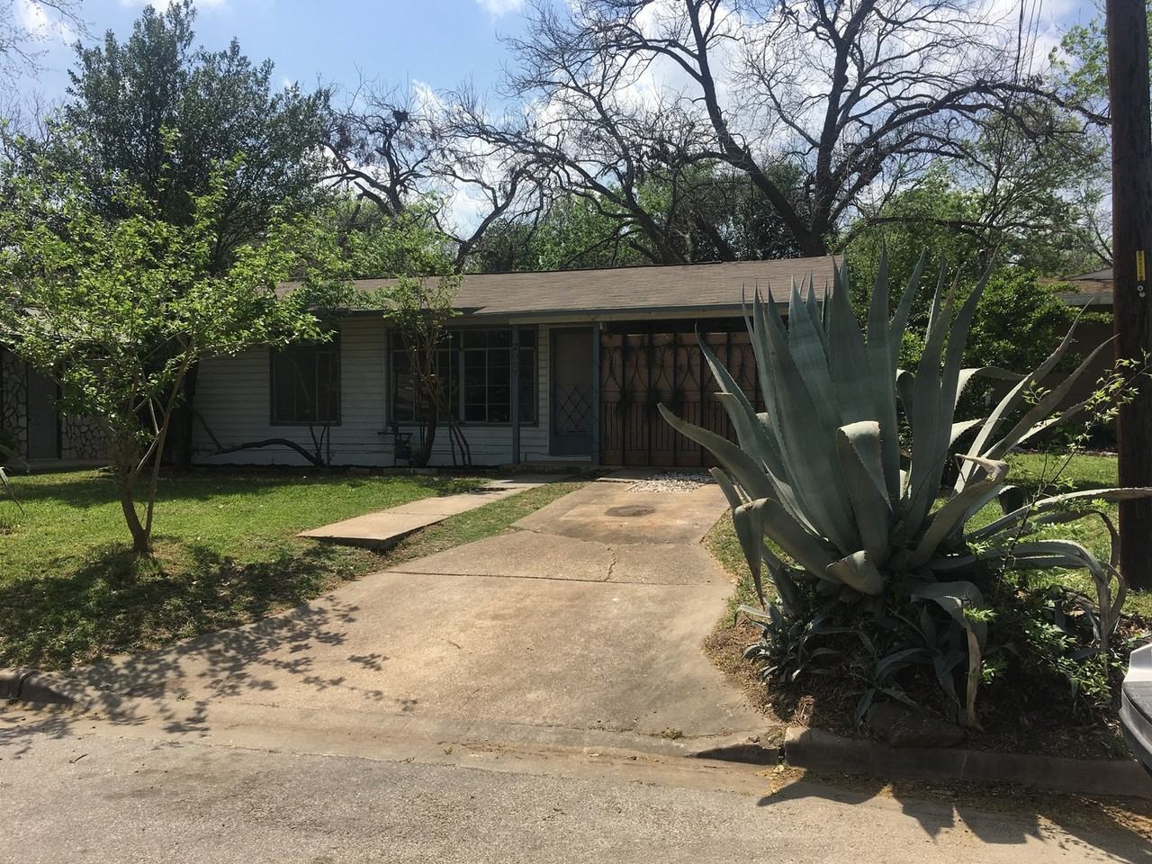 2007 Ford St - Photo 2 of 17