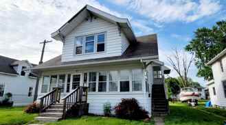 202 E 7th St - Photo 1 of 1