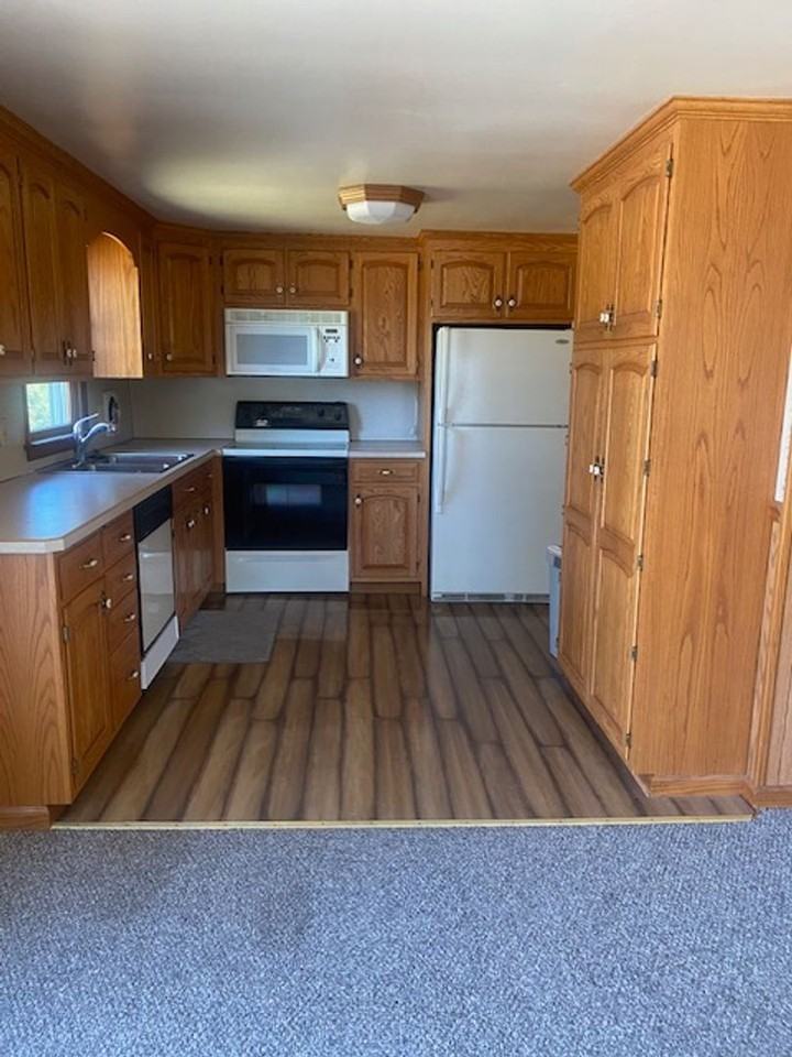 1279 Miller Rd - Photo 2 of 14