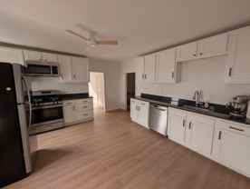 656 Dorchester Ave - Photo 1 of 1