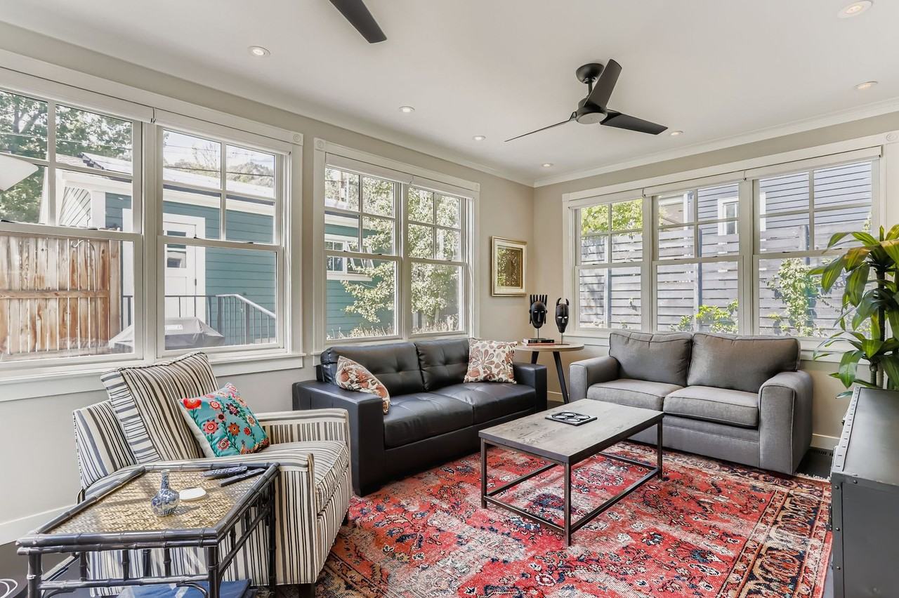 3019 6th St - Photo 2 of 28