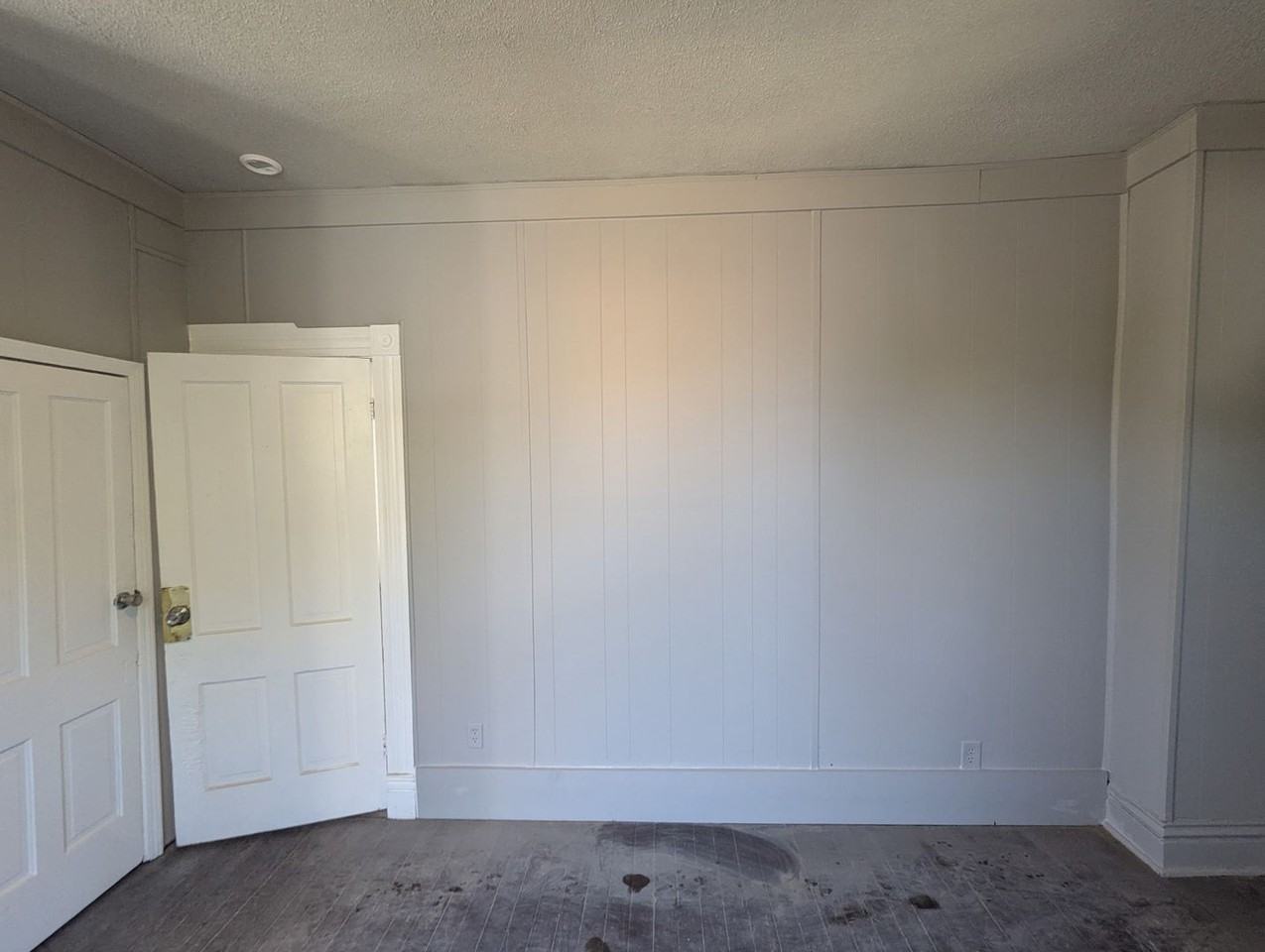 2015 Wilson Ave - Photo 3 of 12