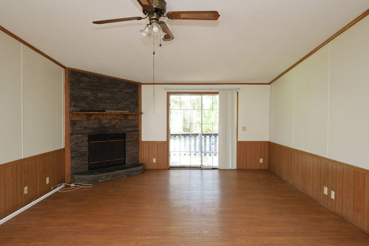 4180 Beaver Run Rd - Photo 3 of 18